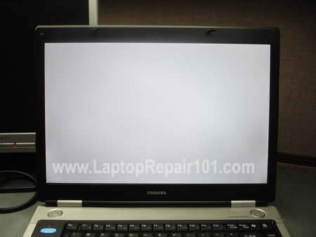 1-laptop-white-screen.jpg